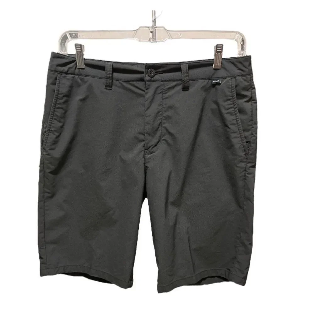 Travis Mathew Men's Shorts Black Size 34